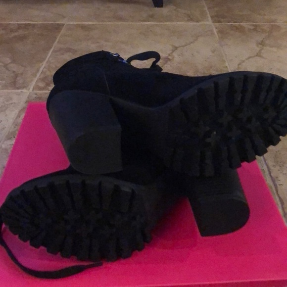 👢 ❌HOLD❌Black Boots (video)🌸💫🌸💫 - Picture 12 of 13